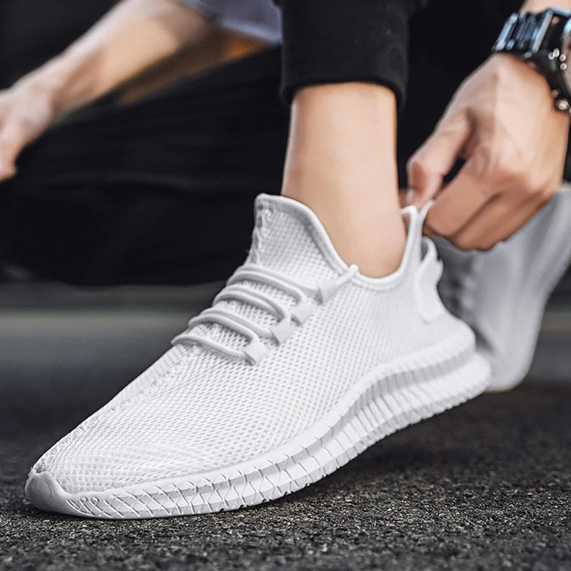 Breathable Men's Running Shoes Fashion Platform Men Casual Shoes Lightweight Women Vulcanized Shoes Flexible Anti-slip Sneakers